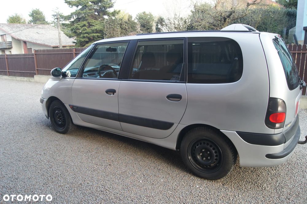 Renault Espace 2.2 TD RT - 9