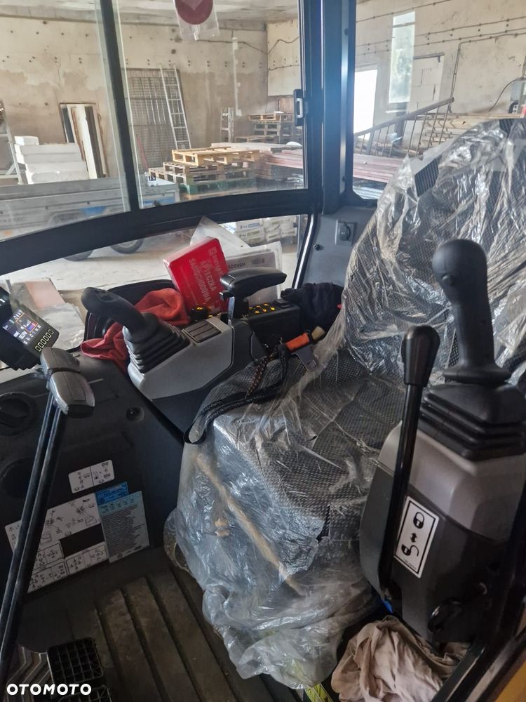 Caterpillar 301.8 - 5