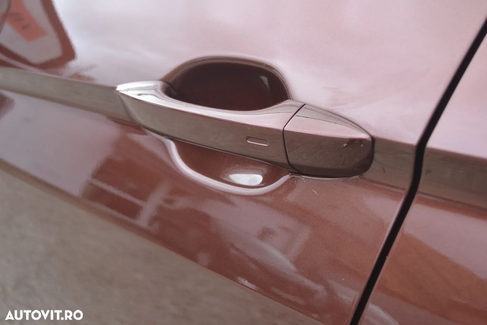 Volkswagen Tiguan 2.0 TDI SCR 4MOTION DSG Elegance - 37