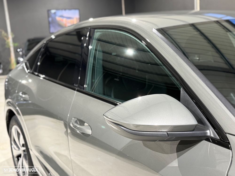 Audi Q8 e-Tron Sportback 50 quattro S line - 12