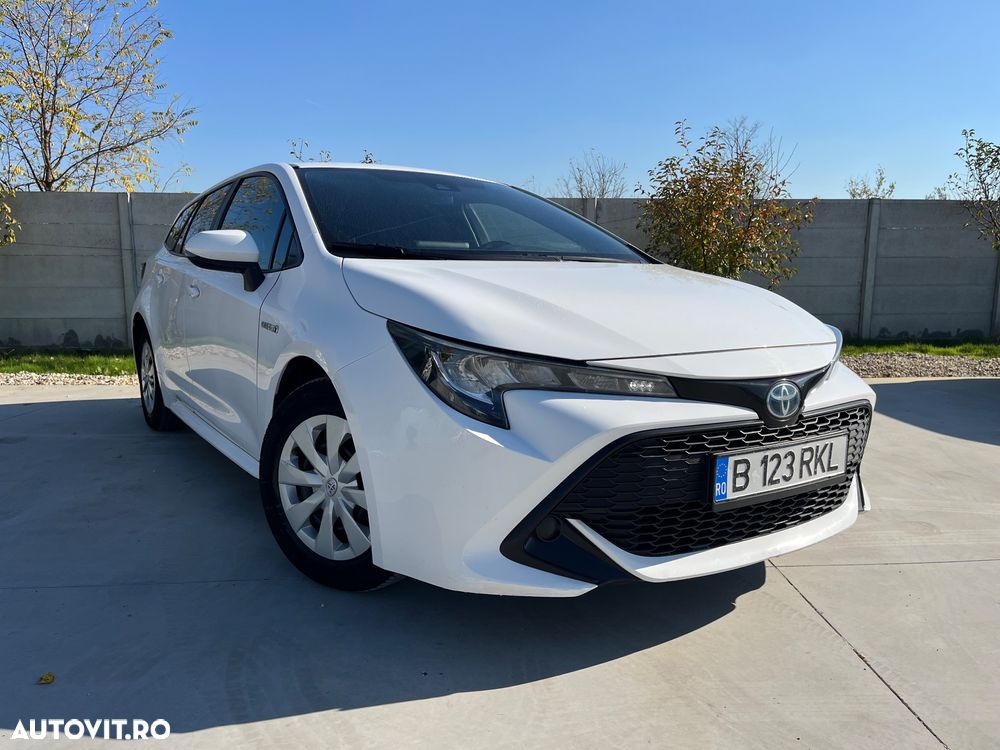 Toyota Corolla Sedan 1.8 HSD Business - 10