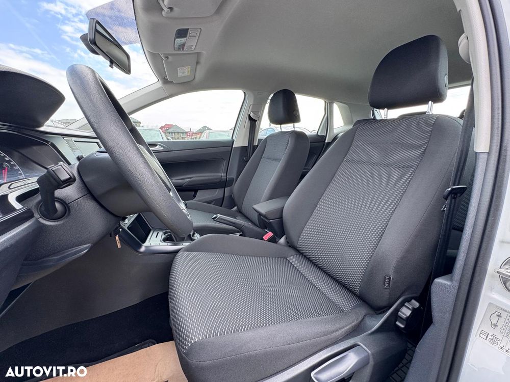 Volkswagen Polo - 16