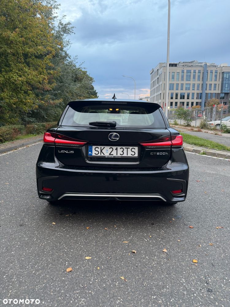 Lexus CT - 6