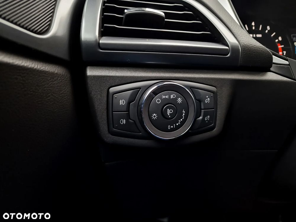 Ford Mondeo 1.5 EcoBoost Trend - 14