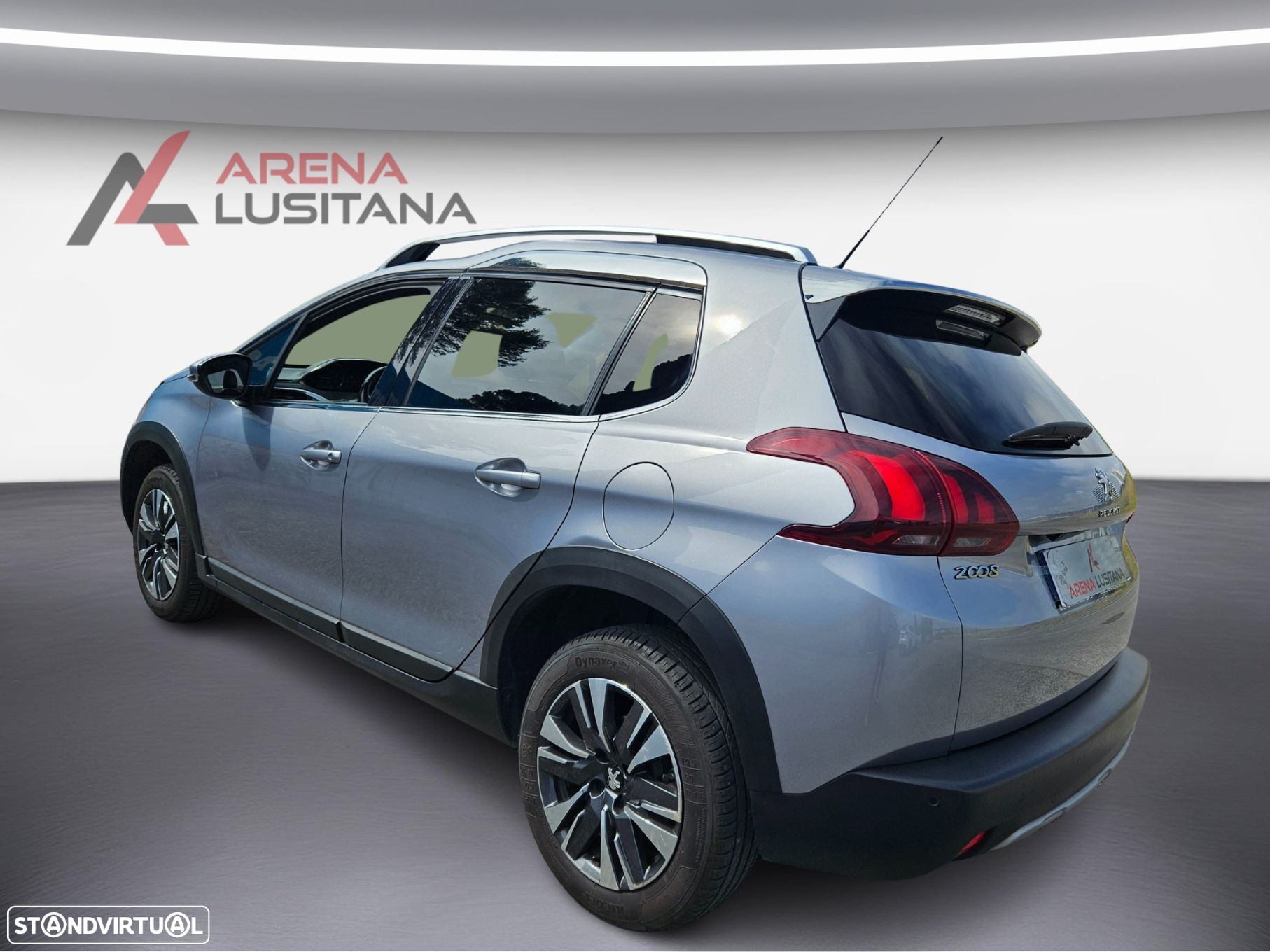 Peugeot 2008 1.6 BlueHDi Allure - 11
