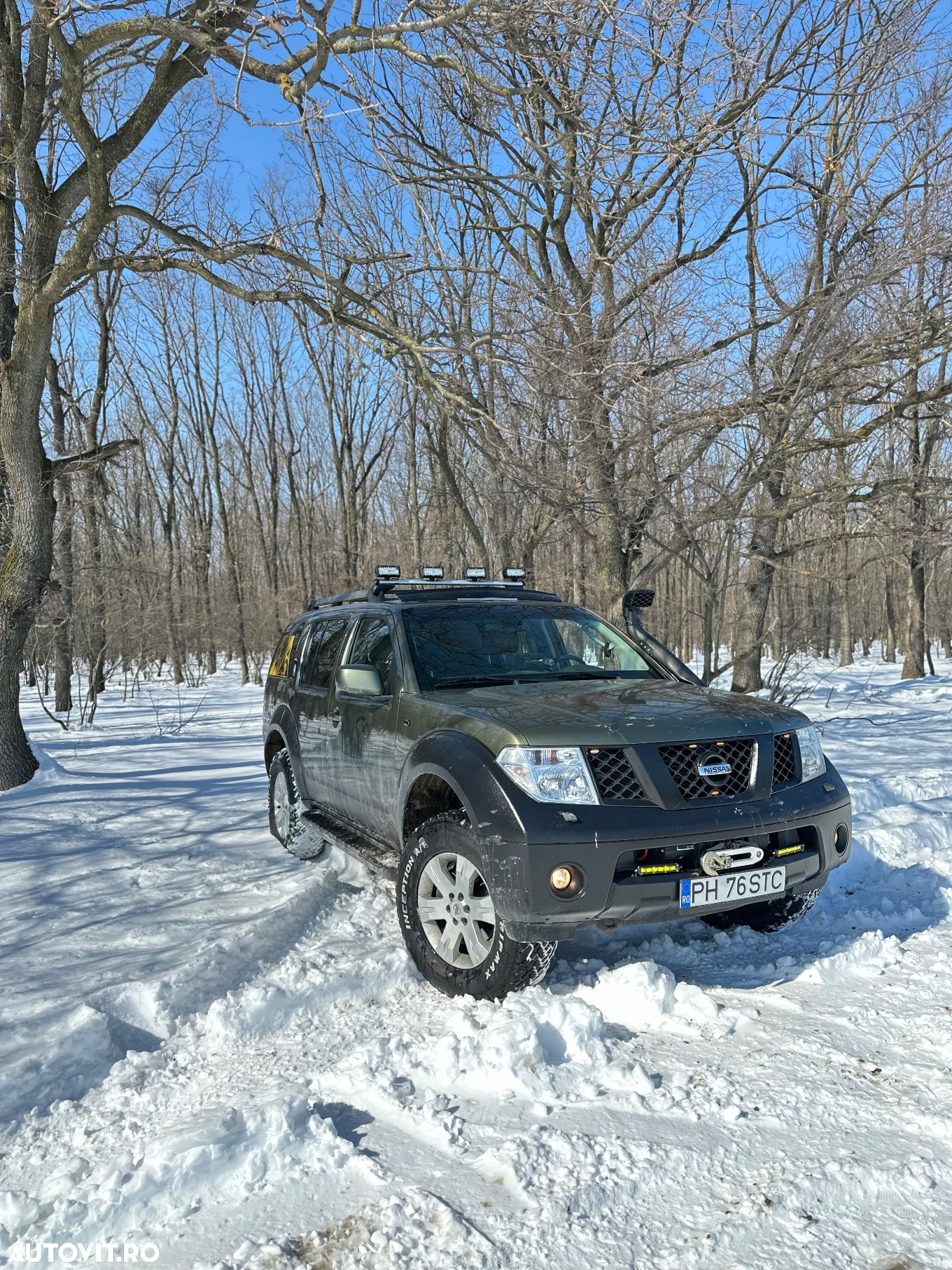 Nissan Pathfinder - 9