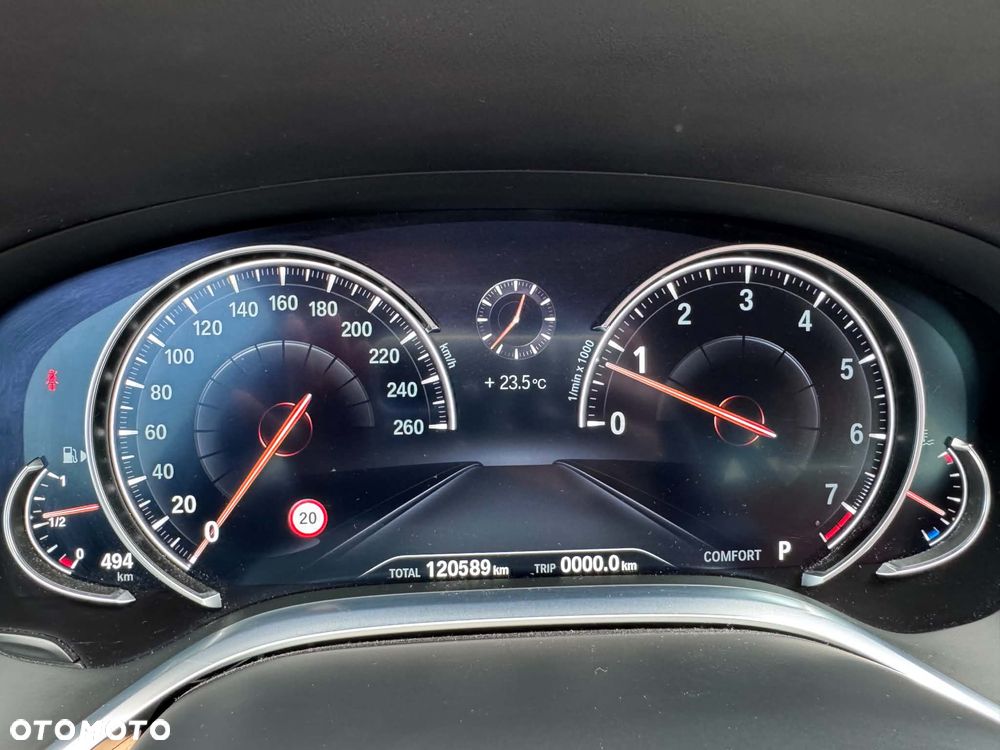 BMW Seria 7 750i xDrive Edition Exclusive - 16