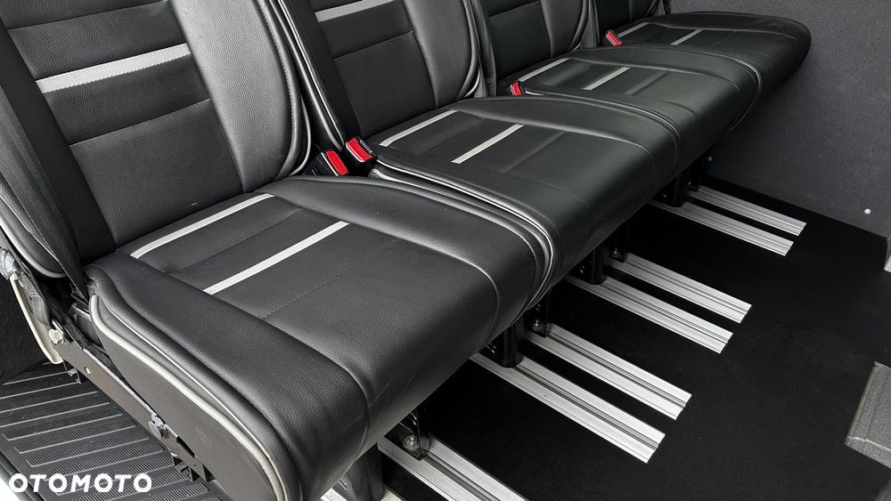 Mercedes-Benz Sprinter - 21