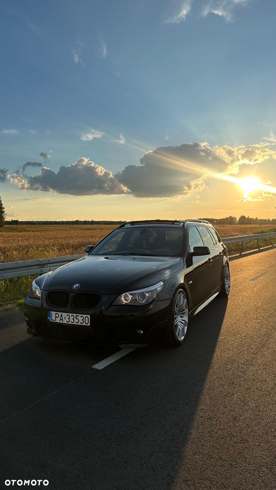 BMW Seria 5 530d Sport-Aut Edition Sport - 1