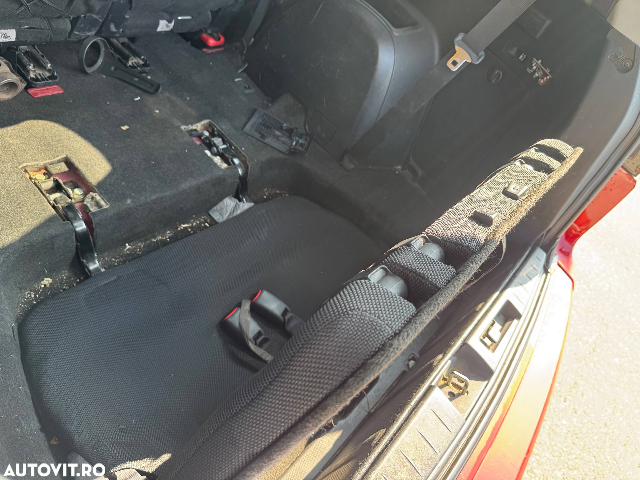 Mitsubishi Outlander 2.0 DI-D 4WD Intense - 17