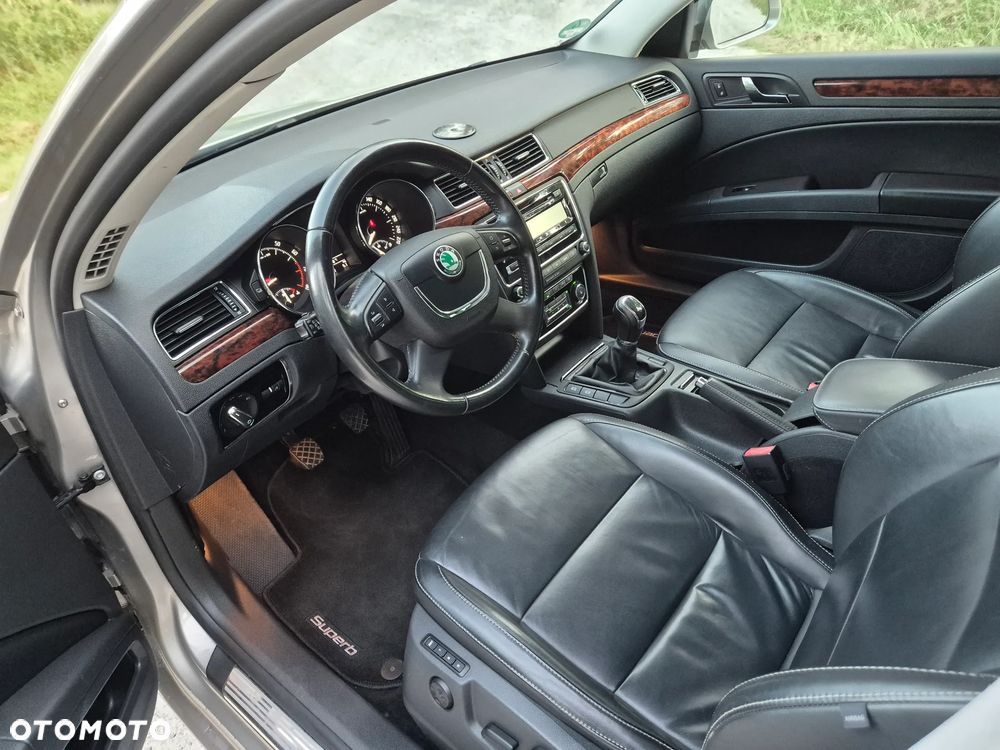 Skoda Superb 1.8 TSI Elegance - 18