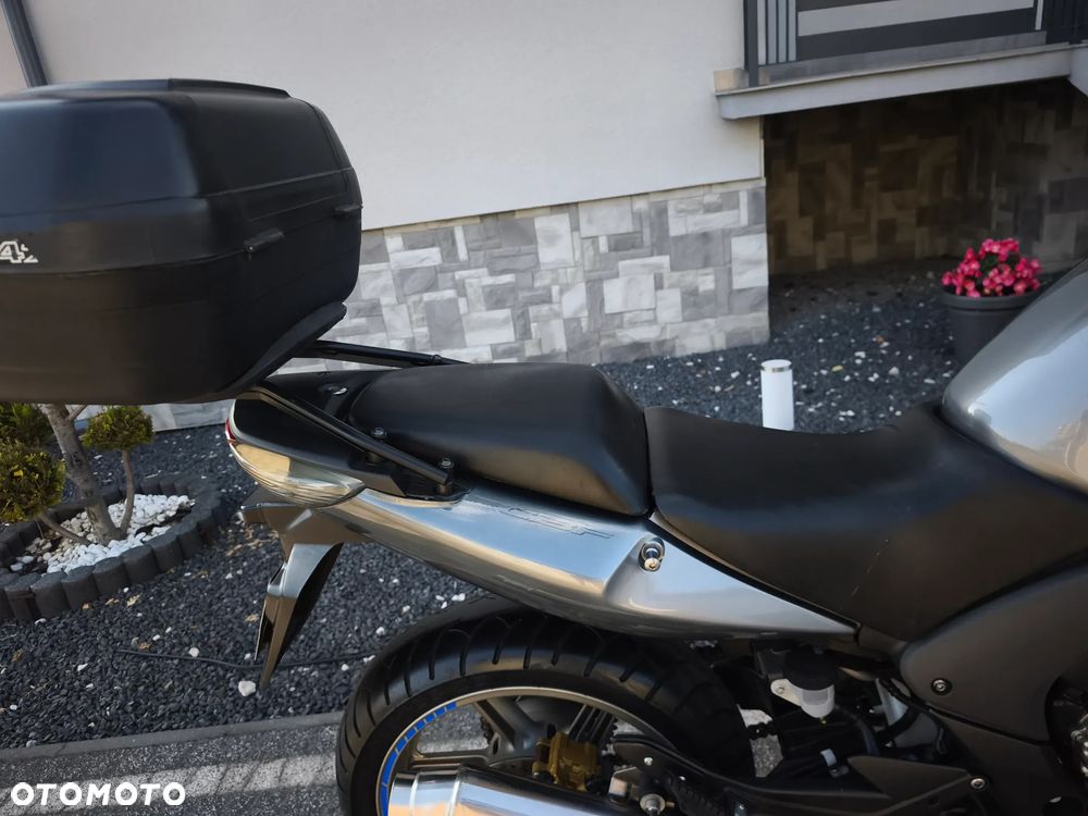 Honda CBF - 25
