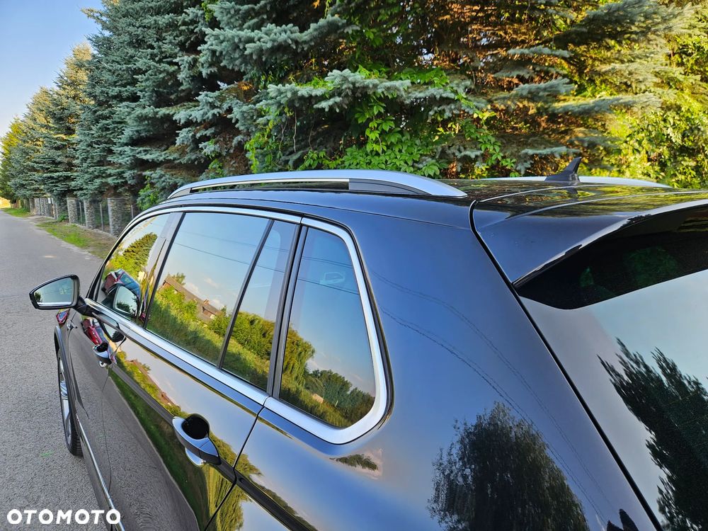 Volkswagen Tiguan 2.0 TDI SCR R-Line - 5
