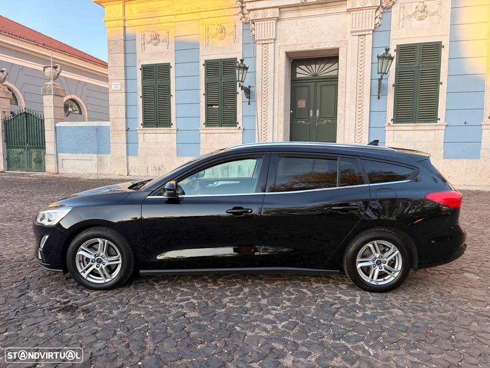 Ford Focus SW 1.5 TDCi EcoBlue Connected - 19