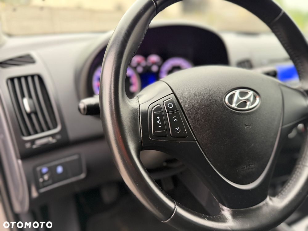 Hyundai i30 1.4 Comfort - 28