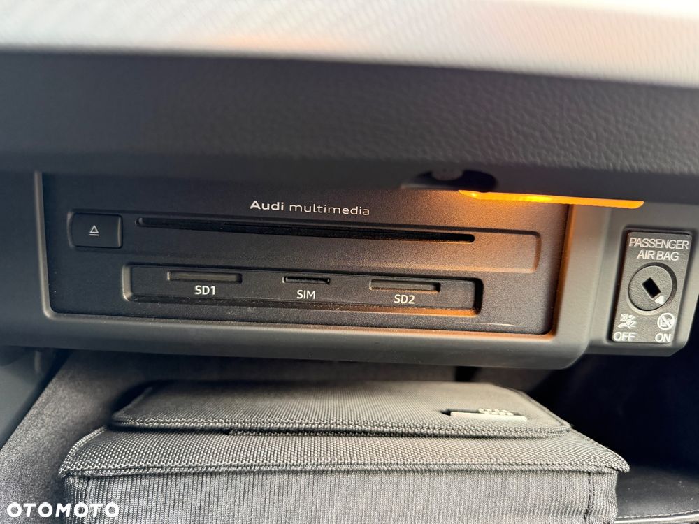 Audi A4 Avant 2.0 TDI S tronic quattro sport - 23