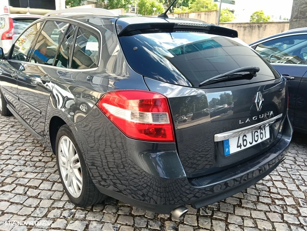 Renault Laguna Break 2.0 dCi Dynamique S 120g - 24