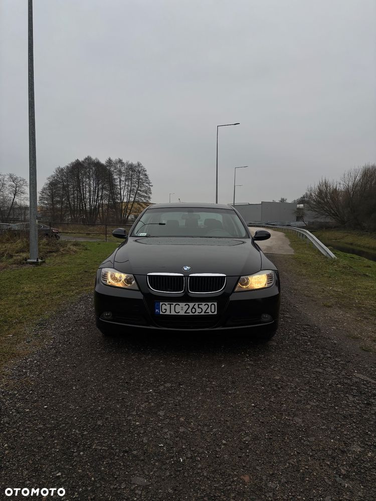 BMW Seria 3 318d DPF Edition Lifestyle - 4