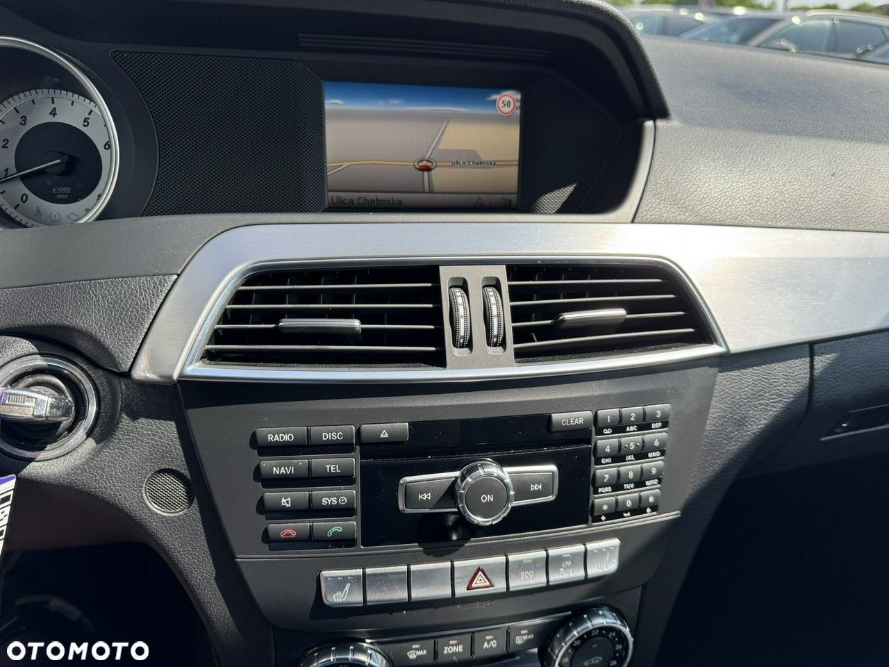 Mercedes-Benz Klasa C 180 BlueEFFICIENCY Avantgarde - 14