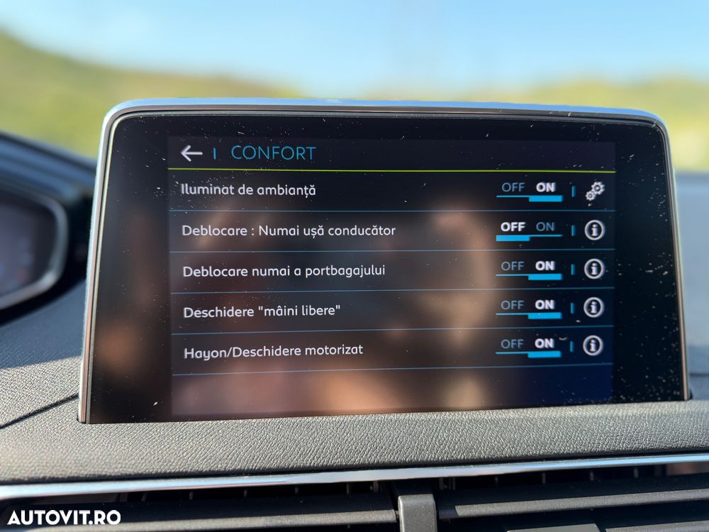 Peugeot 3008 Hybrid 225 e-EAT8 Allure Pack - 27