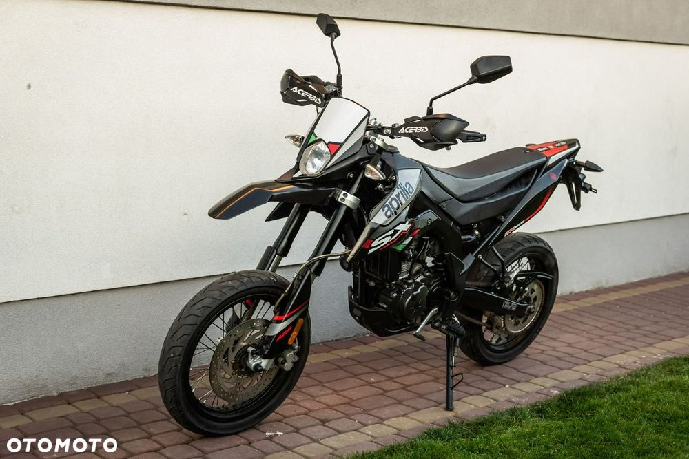Aprilia SX - 6