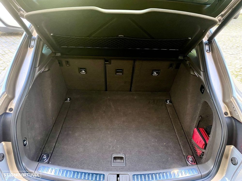 Porsche Macan S - 37