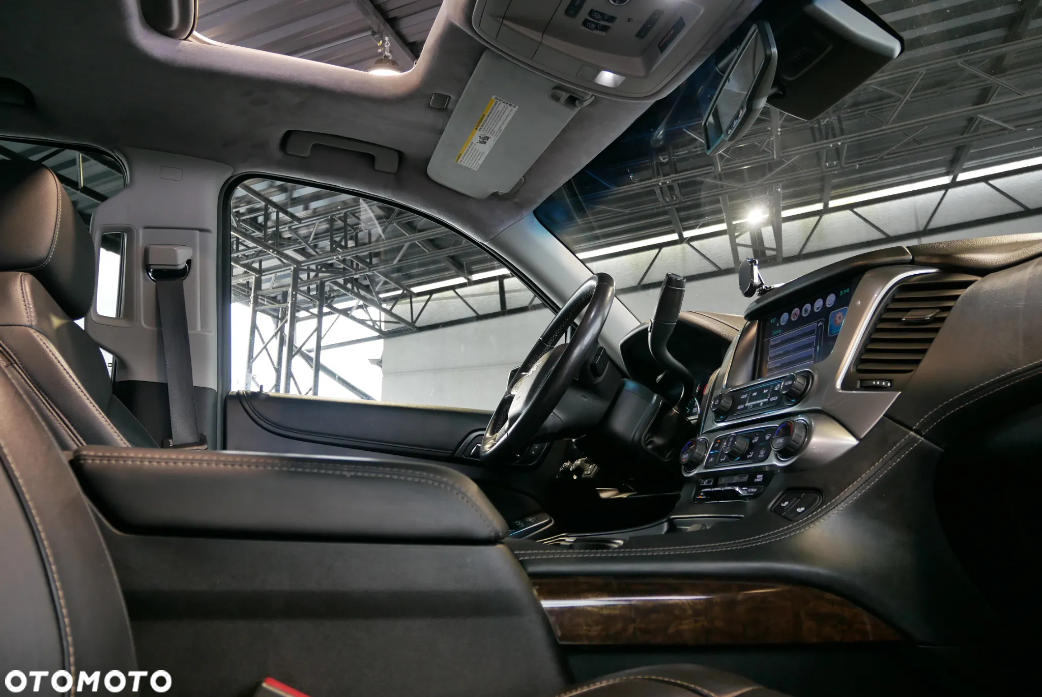 Chevrolet Tahoe - 29