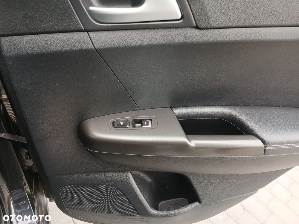 Kia Sportage 1.6 GDI 2WD VISION - 27