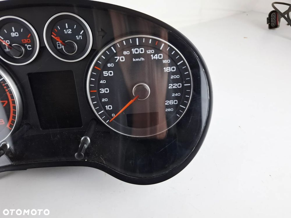 Licznik Zegar Kolor Fis Audi A3 8P Lift 8P0920932A - 5