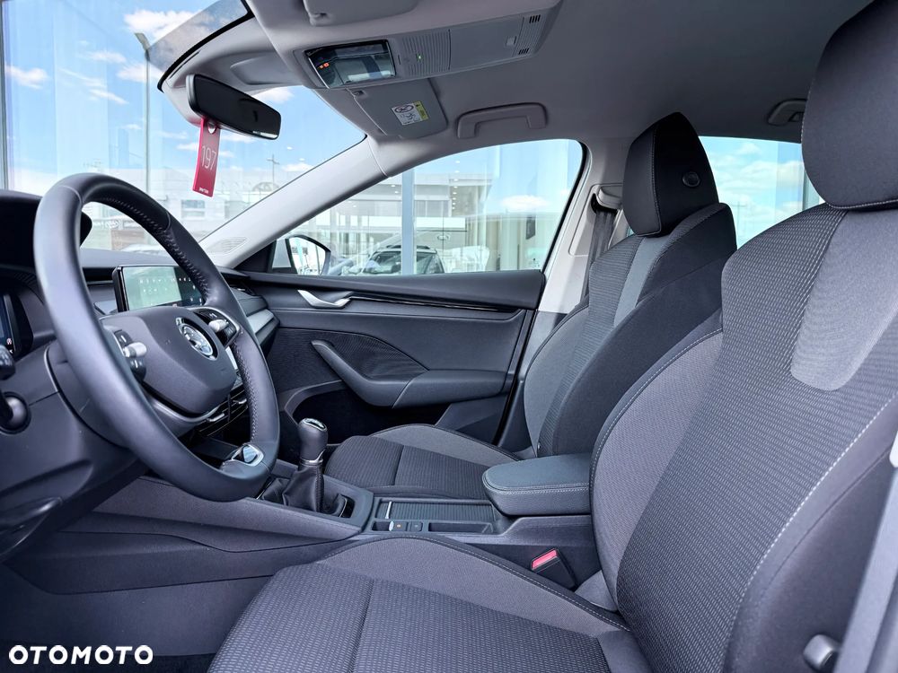 Skoda Octavia 1.5 TSI Business - 27