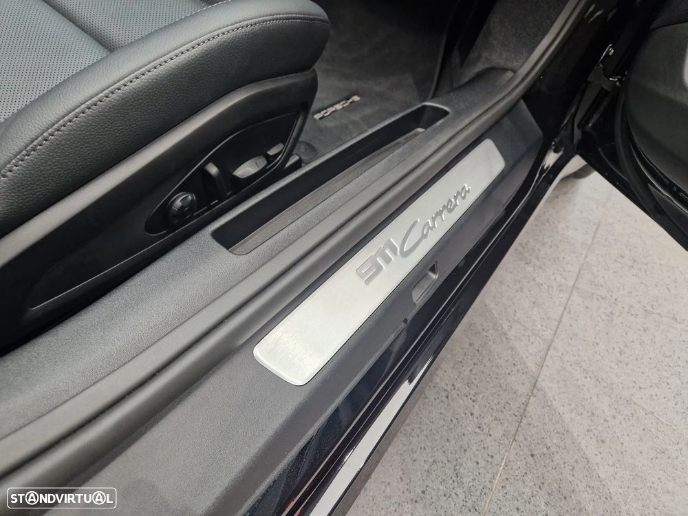 Porsche 911 (992) Carrera - 27