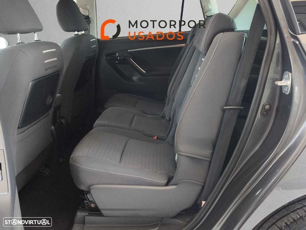 Toyota Verso 1.6 D-4D Comfort - 10