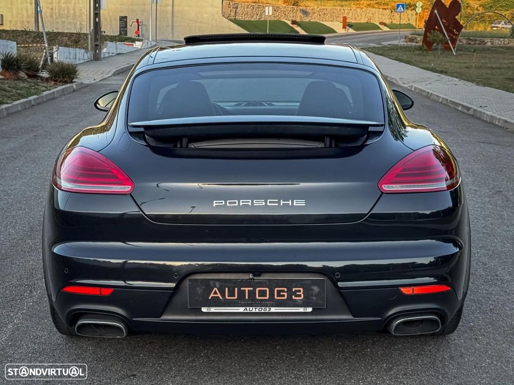 Porsche Panamera 3.0 V6 - 10