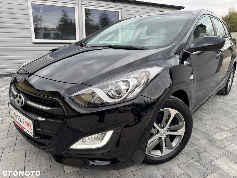 Hyundai i30 blue 1.4 YES Silver - 8