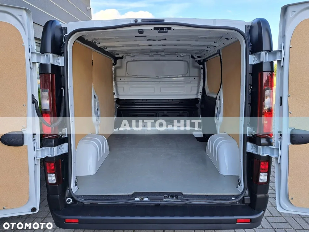 Renault Trafic - 14