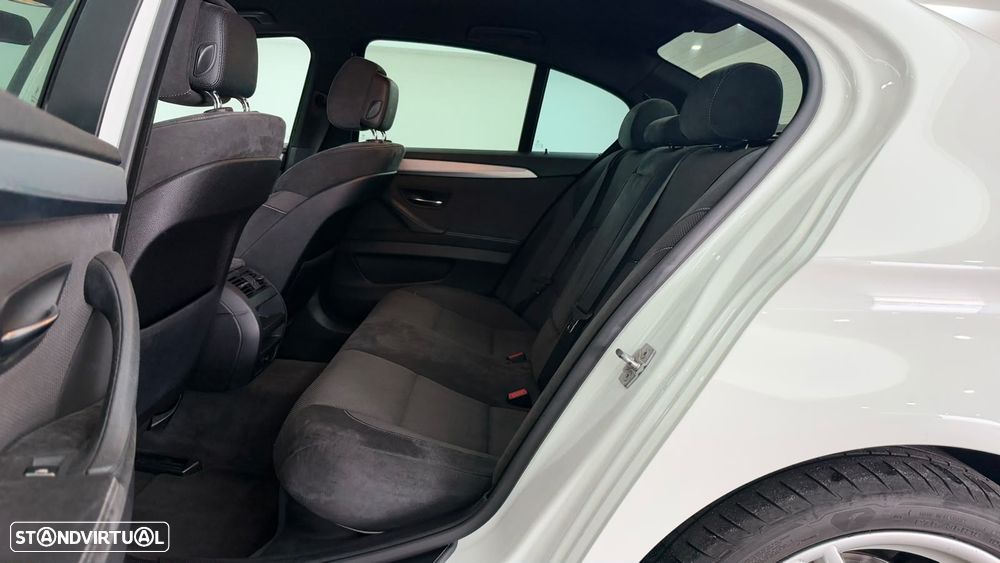 BMW 520 d Pack M - 6