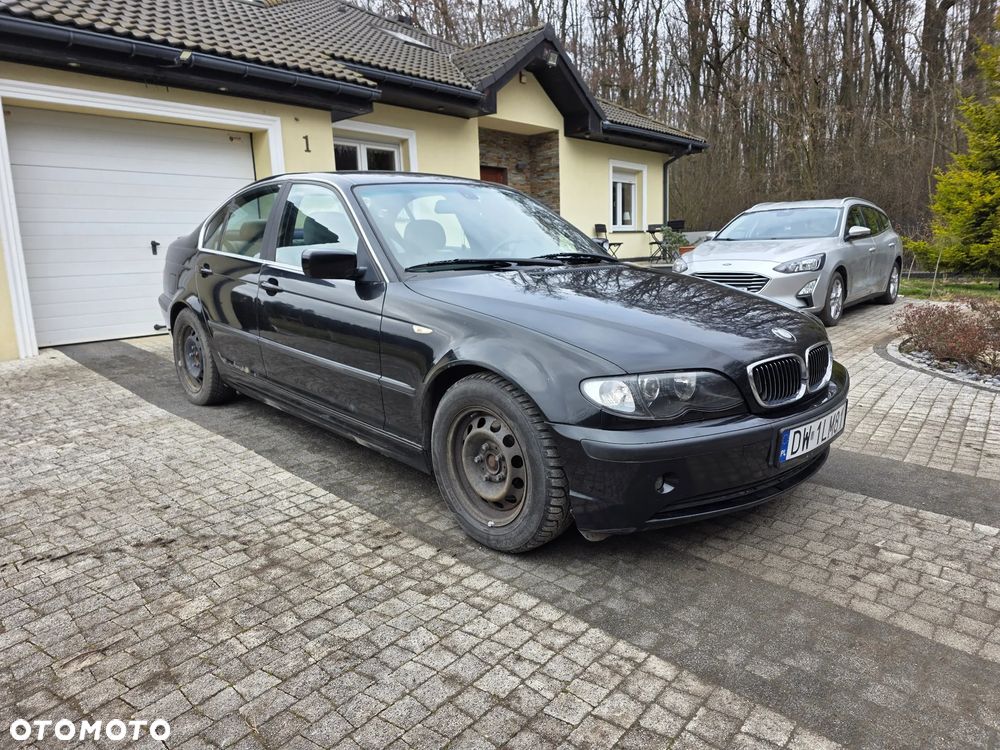 BMW Seria 3 318i - 6
