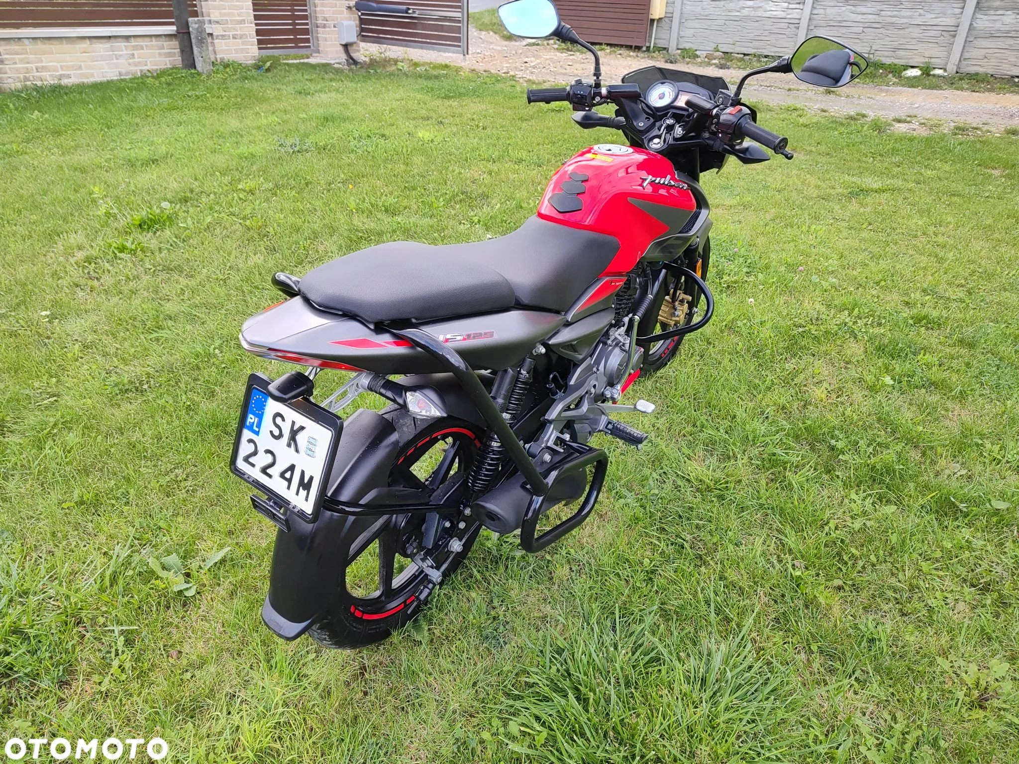 Bajaj Pulsar - 7