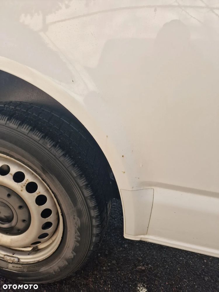 Volkswagen Transporter T5 - 16