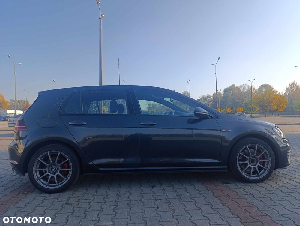 Volkswagen Golf 2.0 TSI BMT GTI - 6