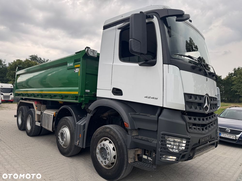 Mercedes-Benz AROCS - 3