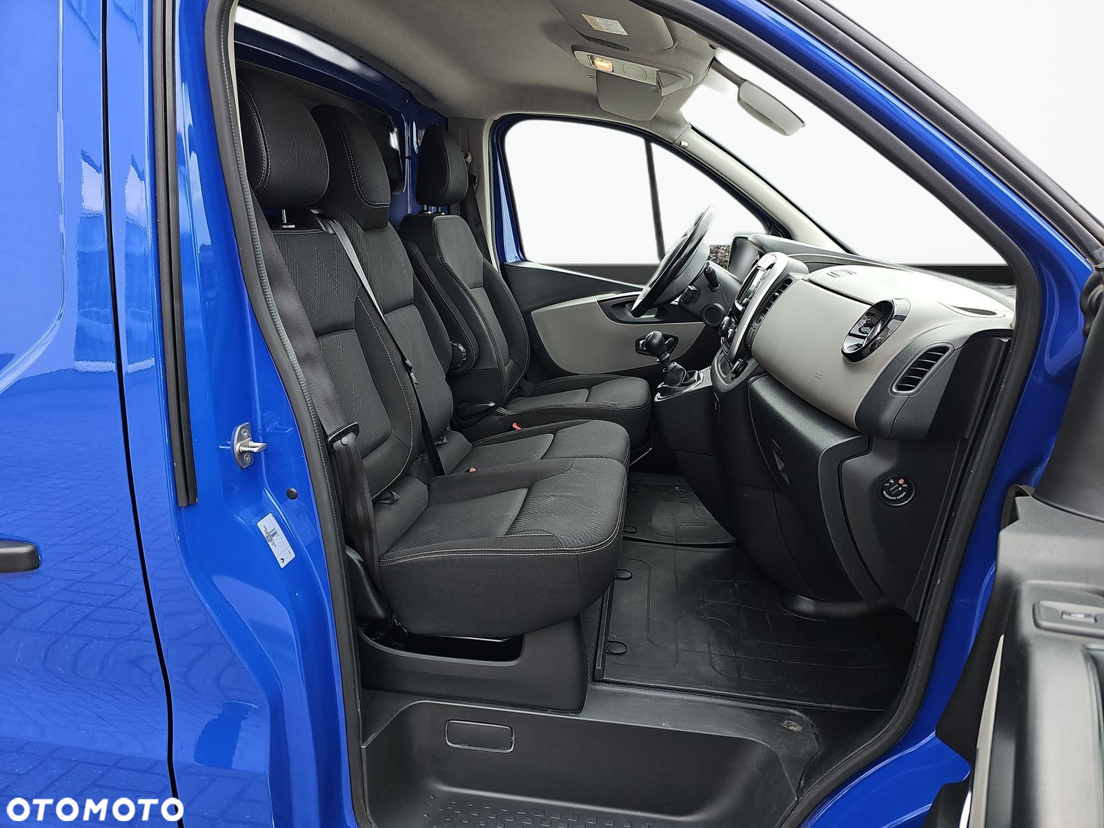 Renault trafic - 23