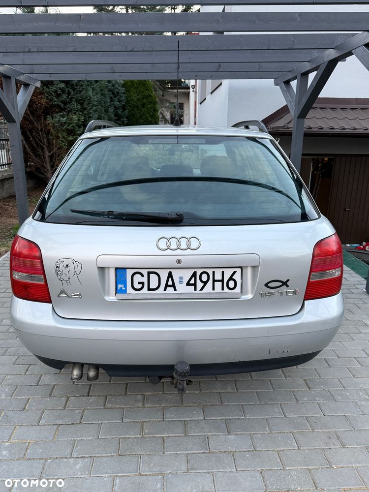 Audi A4 Avant - 14
