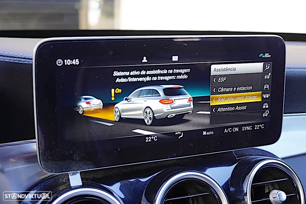 Mercedes-Benz C 300 de AMG Line - 27