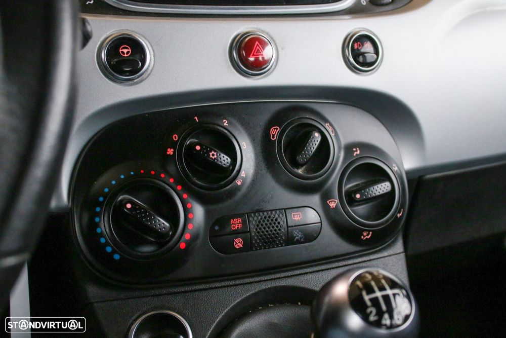 Fiat 500C 1.0 Hybrid Connect - 28