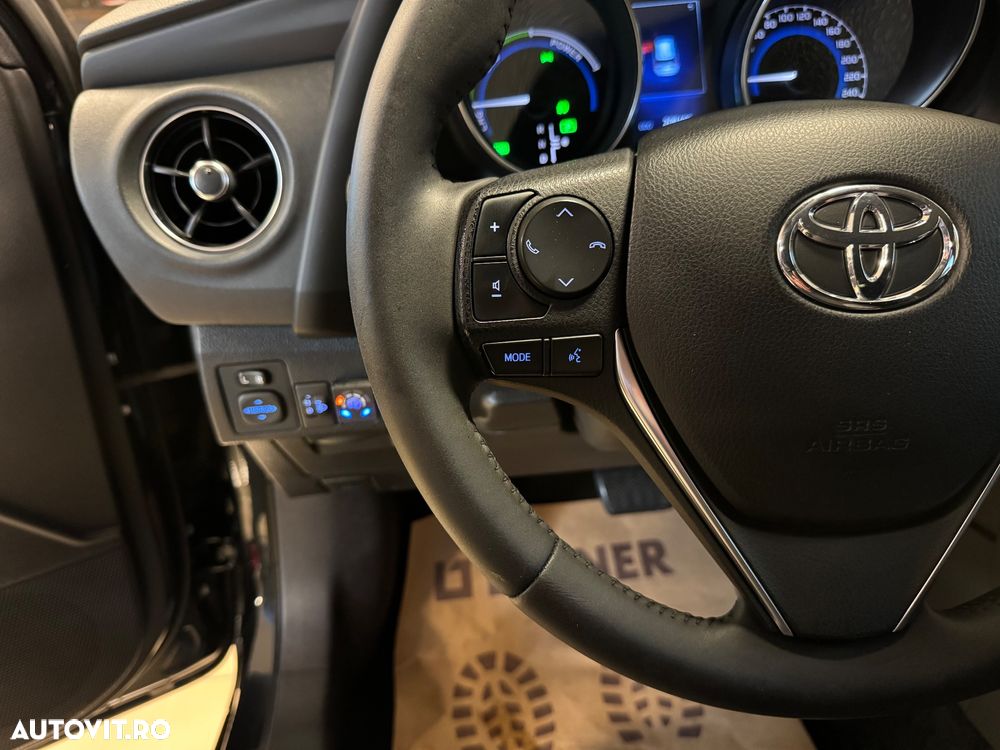 Toyota Auris 1.8 VVT-i Hybrid Automatik Design Edition - 16