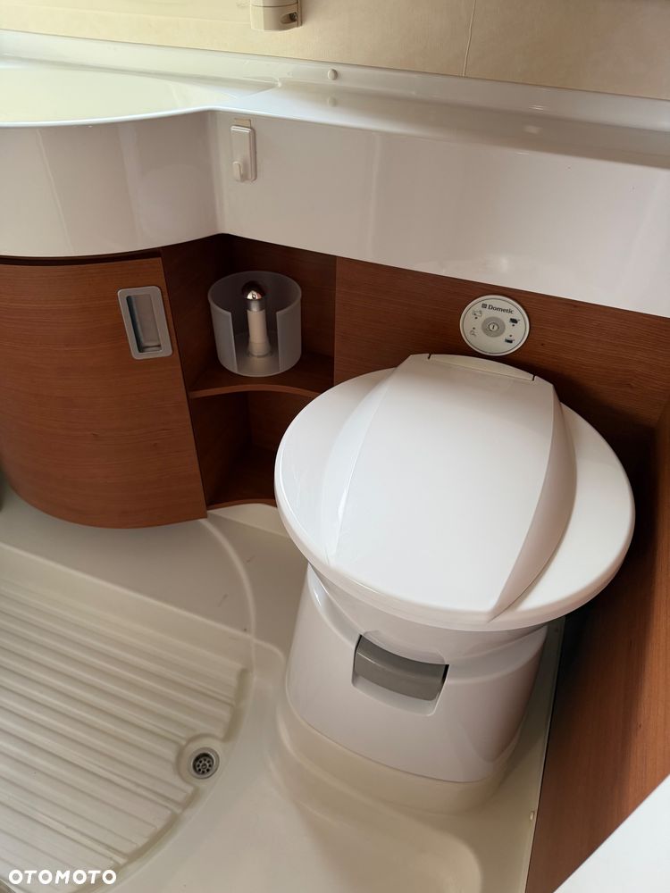 KNAUS Sunliner 700 Lg - 35