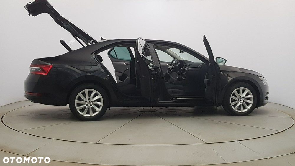 Skoda Superb - 12