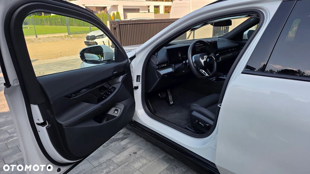 BMW Seria 5 520i mHEV M Sport - 18