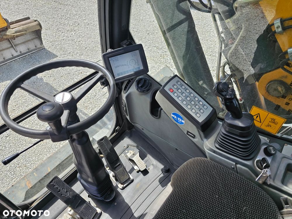 Liebherr A 914 Litronic, 2016 ROK, 4300 MTH - 19